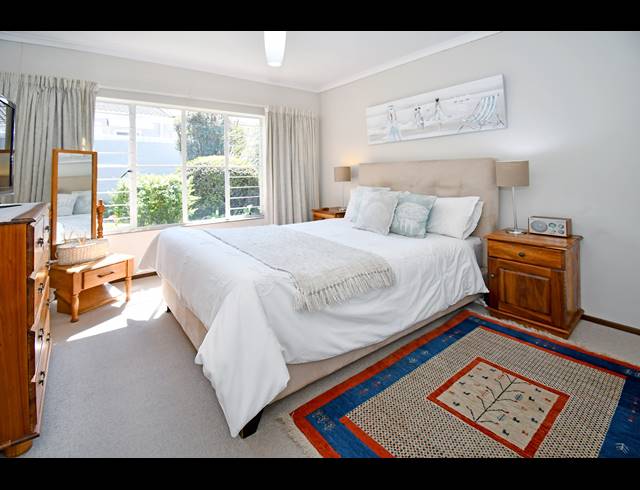 2 BEDROOM TOWNHOUSE FOR SALE IN KELLAND